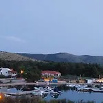 Apartmán In Zaboric With Sea View, Balcony, Air Conditioning, Wifi 5177-1 *