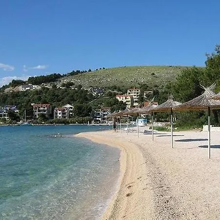 In Zaboric With Sea View, Balcony, Air Conditioning, Wifi 5177-1 Lejlighed Šibenik