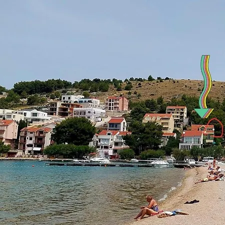 In Zaboric With Sea View, Balcony, Air Conditioning, Wifi 5177-1 Apartmán