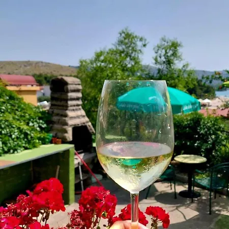 In Zaboric With Sea View, Balcony, Air Conditioning, Wifi 5177-1 Šibenik