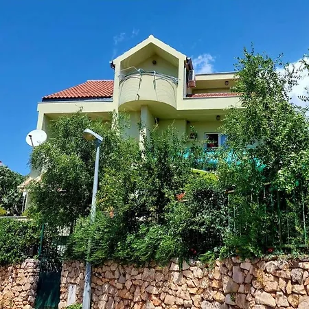 In Zaboric With Sea View, Balcony, Air Conditioning, Wifi 5177-1 Apartmán