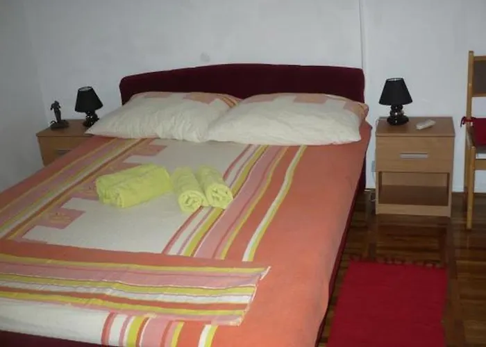 In Zaboric With Sea View, Balcony, Air Conditioning, Wifi 5177-1 Šibenik